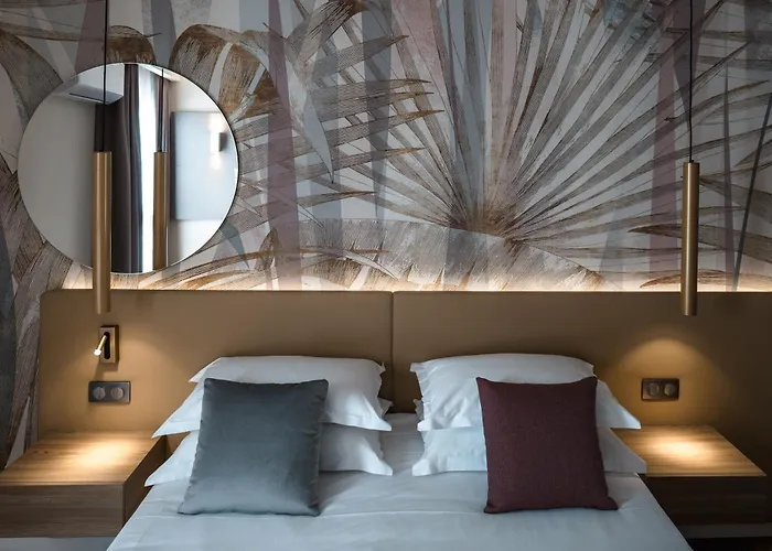 Aparthotel De Tourisme Apa Nera Classee 3 Etoiles Calenzana