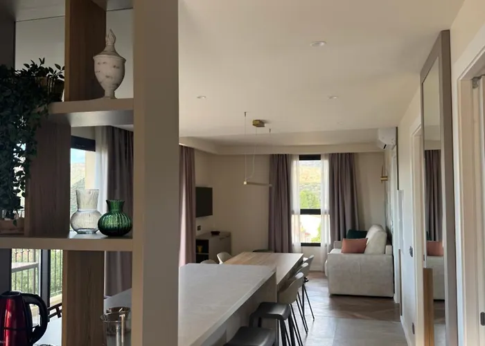 Aparthotel Apa Nera *