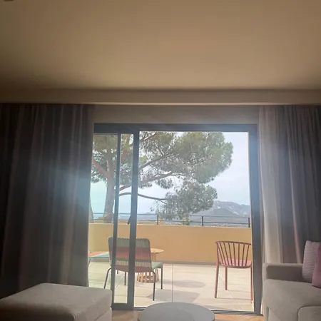 De Tourisme Apa Nera Classee 3 Etoiles Ξενοδοχείο με διαμερίσματα