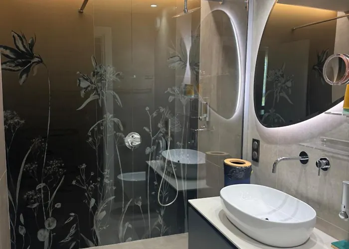 De Tourisme Apa Nera Classee 3 Etoiles Apartmanhotel